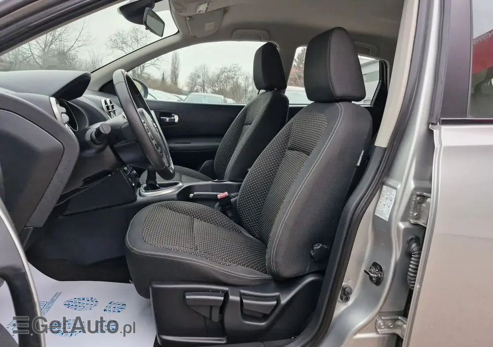 NISSAN Qashqai 1.6 Tekna