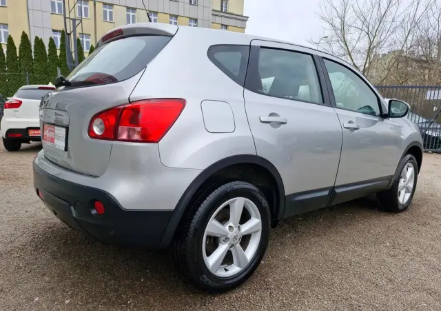 NISSAN Qashqai 1.6 Tekna