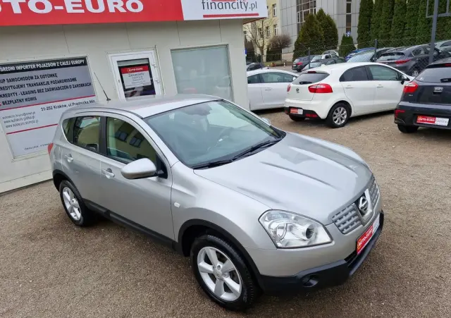NISSAN Qashqai 1.6 Tekna