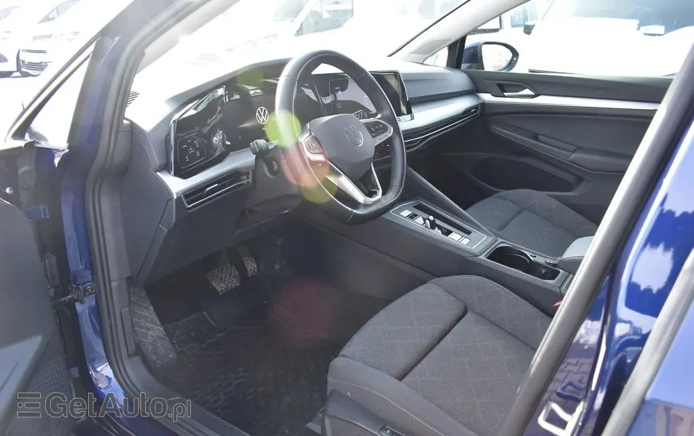 VOLKSWAGEN Golf 1.5 eTSI OPF DSG Life