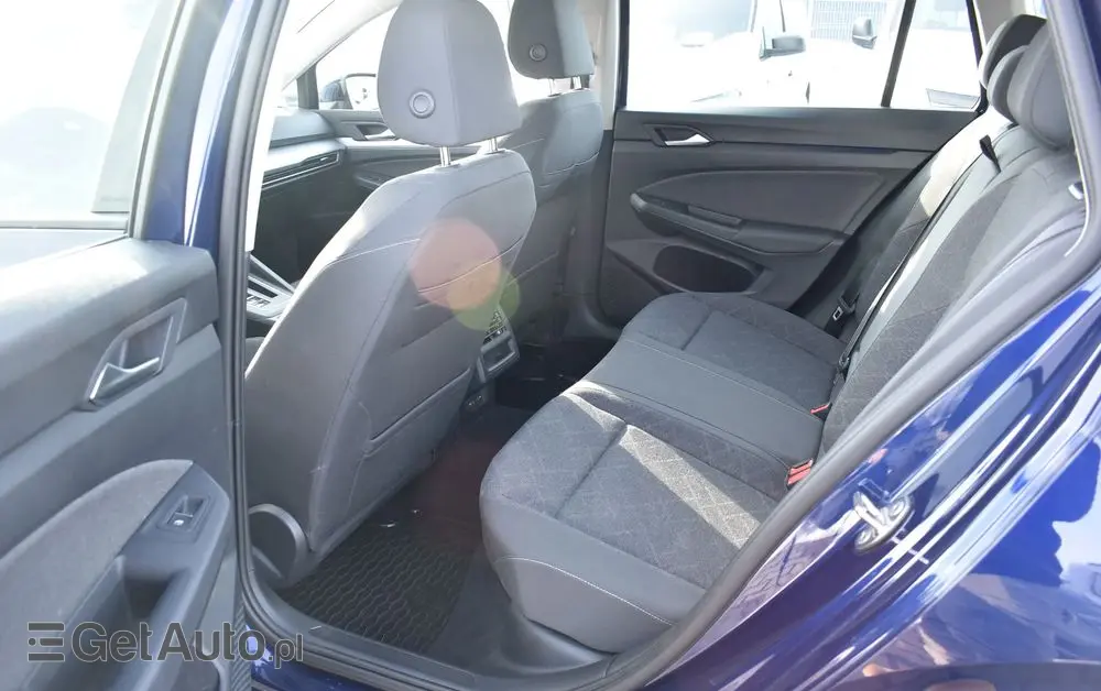 VOLKSWAGEN Golf 1.5 eTSI OPF DSG Life