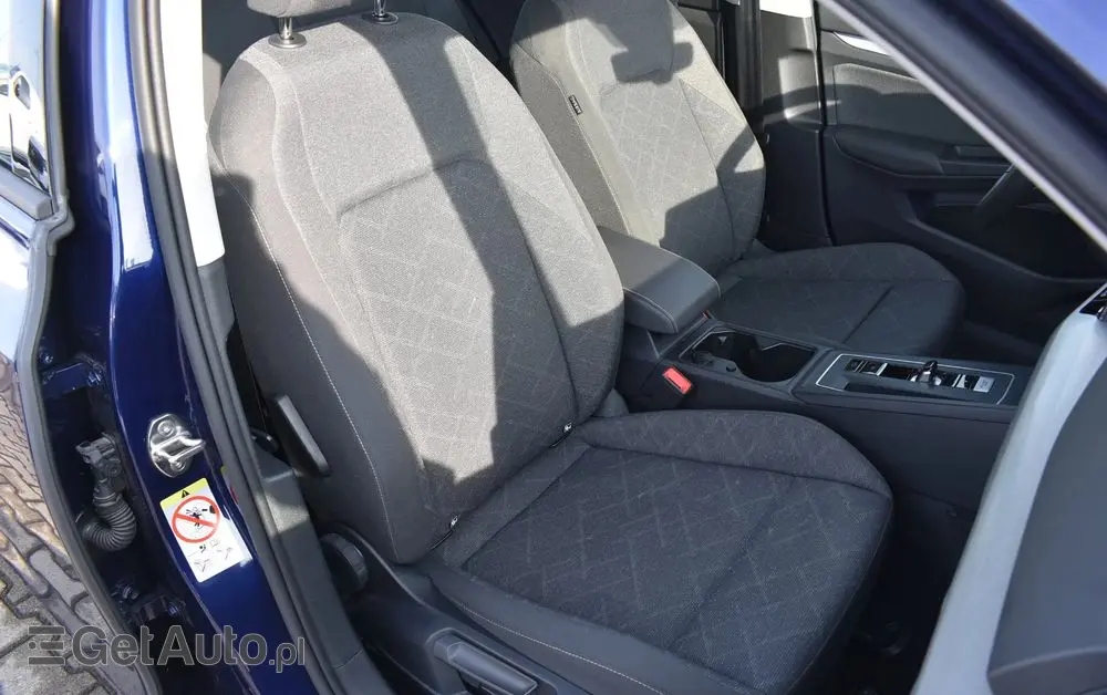 VOLKSWAGEN Golf 1.5 eTSI OPF DSG Life