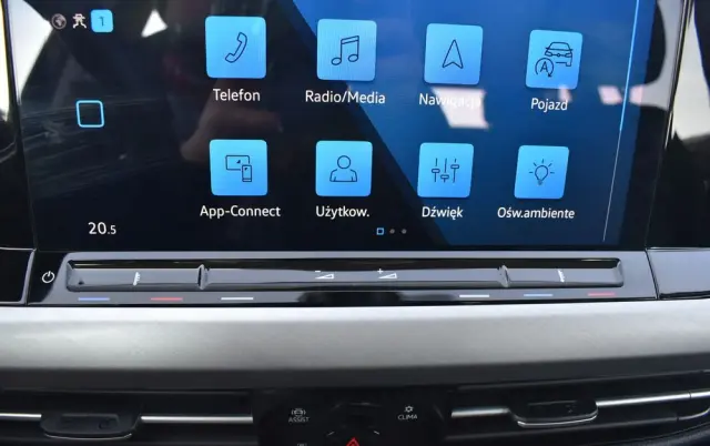 VOLKSWAGEN Golf 1.5 eTSI OPF DSG Life