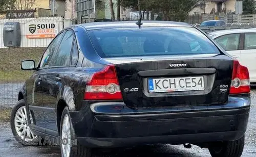VOLVO S40 