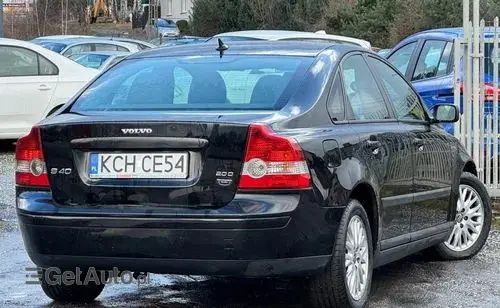 VOLVO S40 