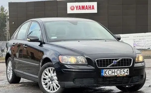 VOLVO S40 
