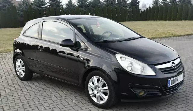 OPEL Corsa 