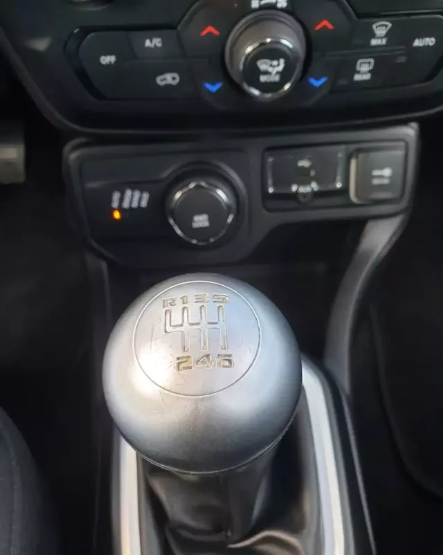 JEEP Renegade 2.0 MultiJet Longitude 4WD S&S