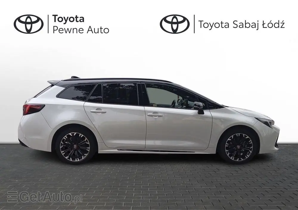 TOYOTA Corolla 1.8 Hybrid GR Sport