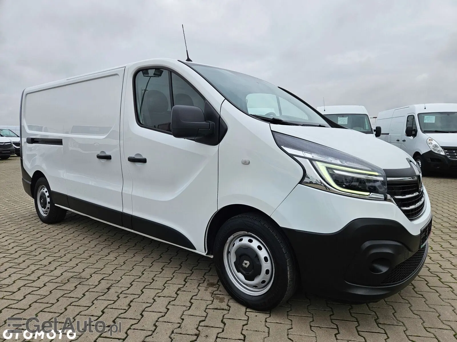 RENAULT Trafic L2H1 Pack Clim (1200)