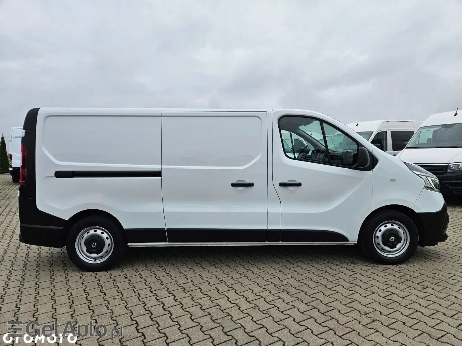 RENAULT Trafic L2H1 Pack Clim (1200)