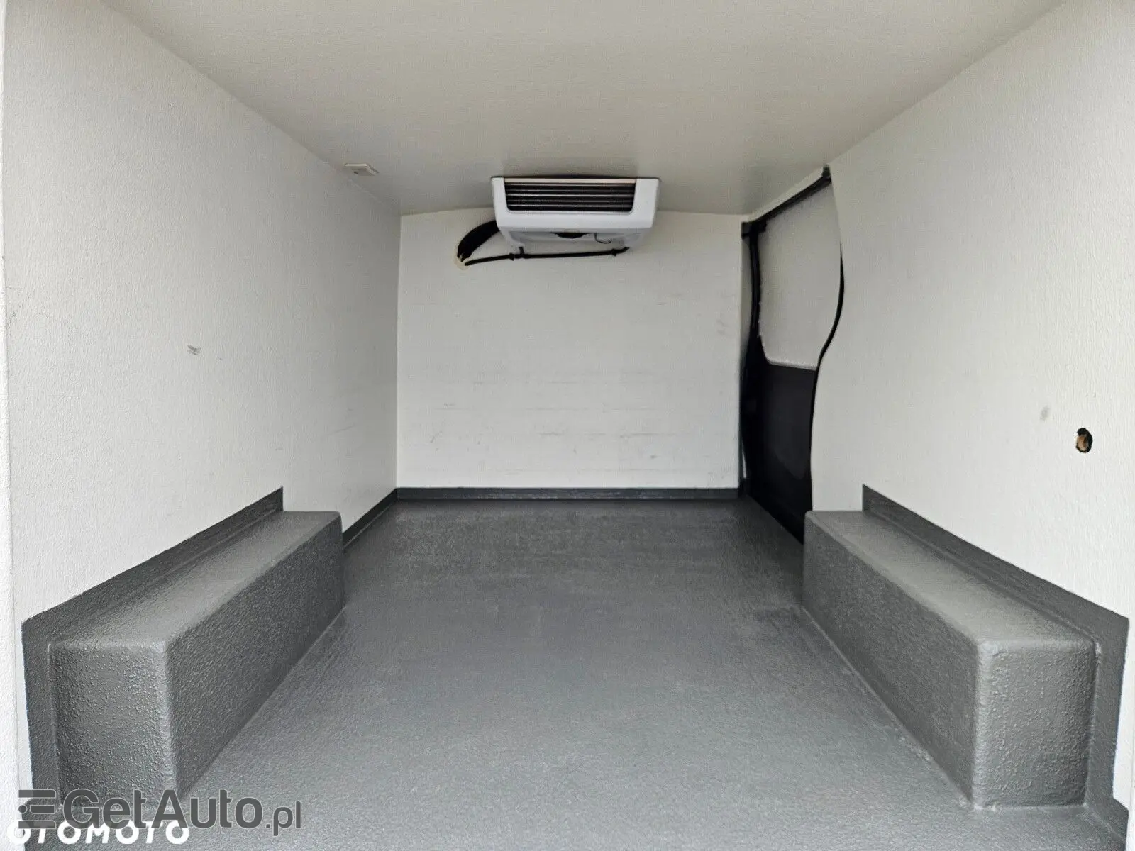 RENAULT Trafic L2H1 Pack Clim (1200)