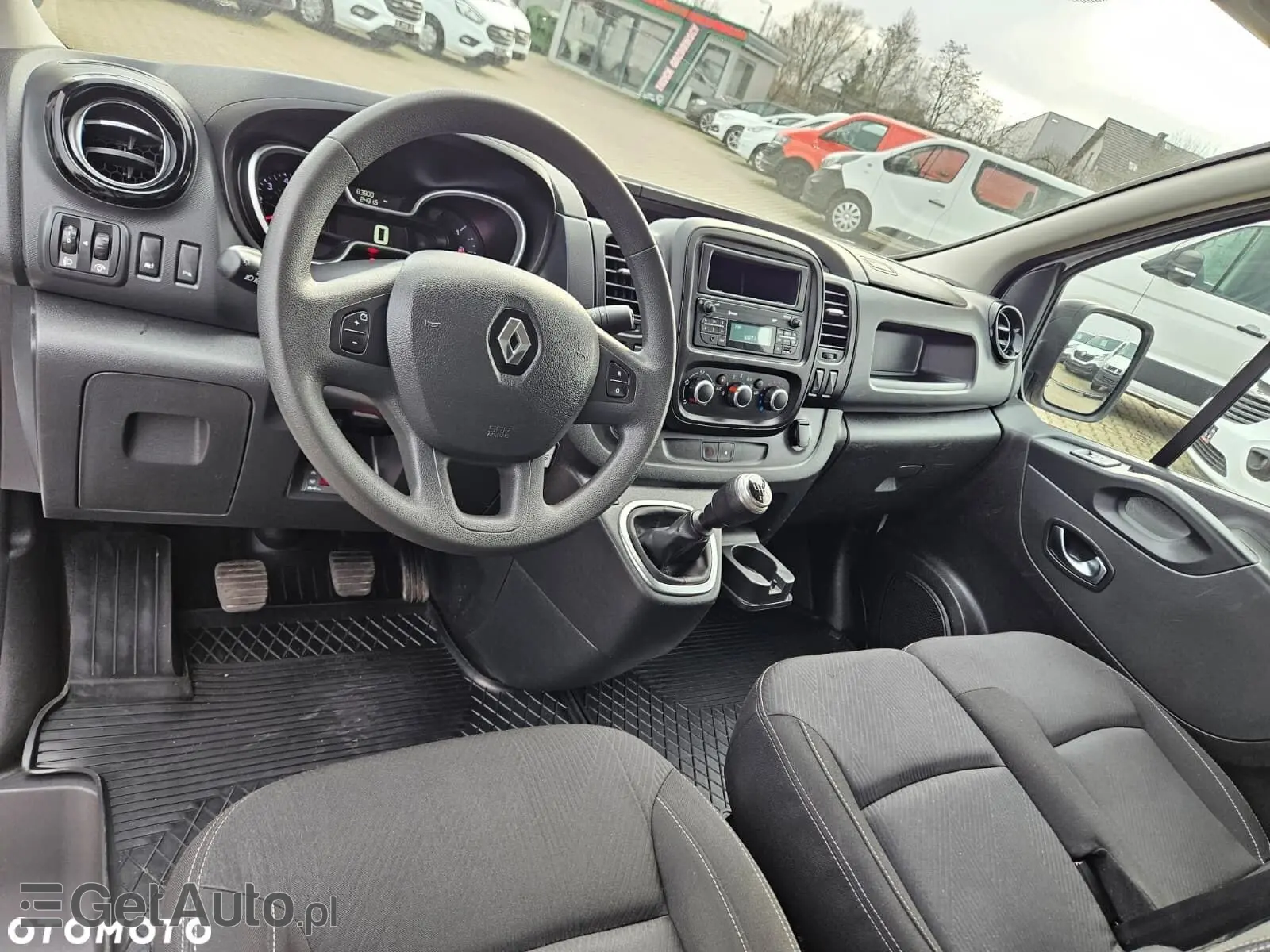 RENAULT Trafic L2H1 Pack Clim (1200)