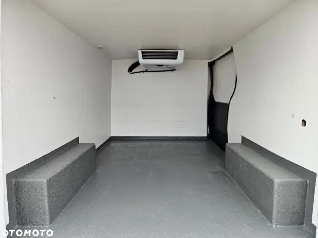 RENAULT Trafic L2H1 Pack Clim (1200)