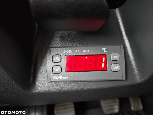 RENAULT Trafic L2H1 Pack Clim (1200)