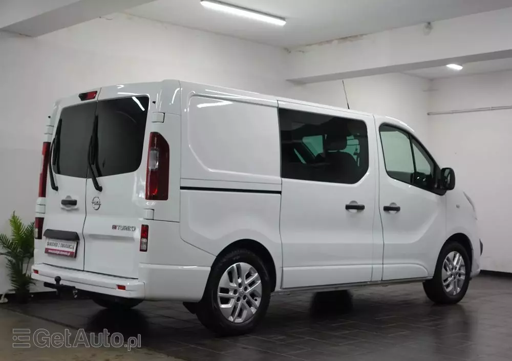 OPEL Vivaro 