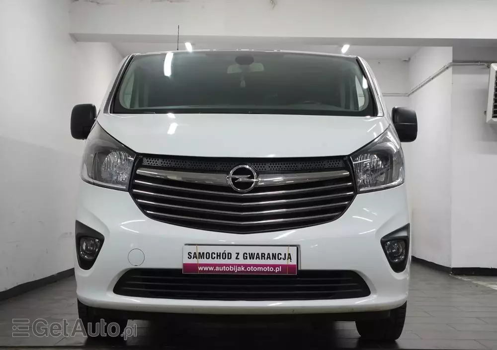 OPEL Vivaro 