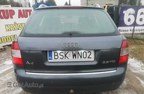 AUDI A4 