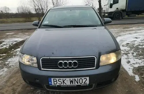AUDI A4 