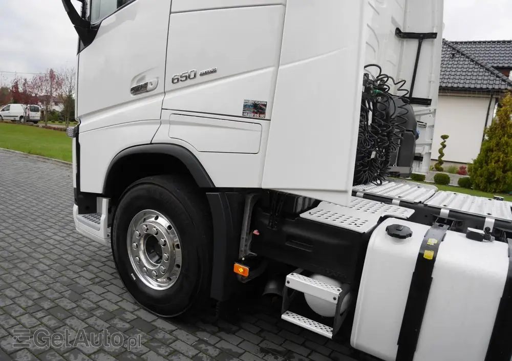 VOLVO FH 16 / 650KM/ XXL / DMC 120 TON/ 6X4/ RETARDER/ STAN IDEALNY 