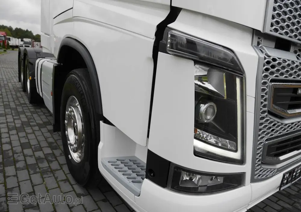 VOLVO FH 16 / 650KM/ XXL / DMC 120 TON/ 6X4/ RETARDER/ STAN IDEALNY 