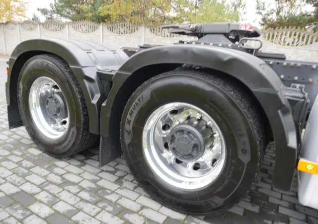 VOLVO FH 16 / 650KM/ XXL / DMC 120 TON/ 6X4/ RETARDER/ STAN IDEALNY 