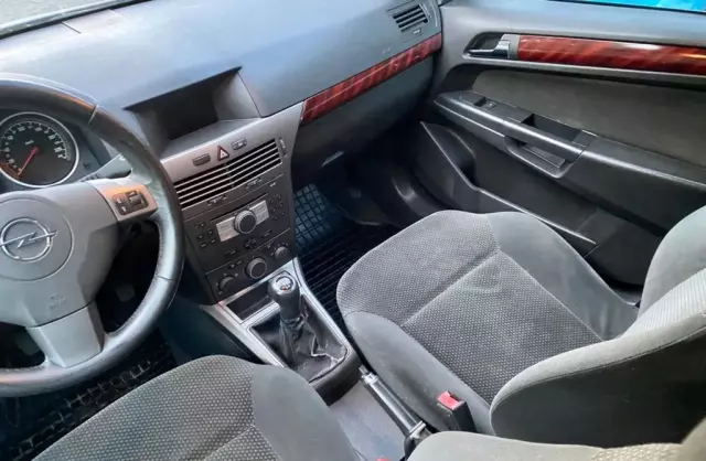 OPEL Astra 