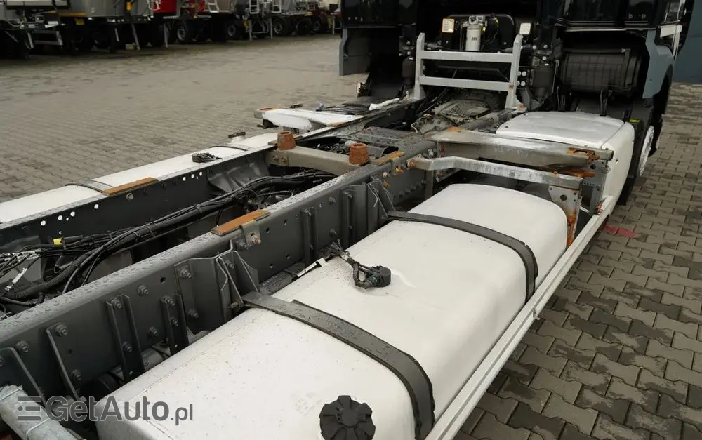 DAF XF 480 / BDF / 6X2 / SSC / KLIMATYZACJA POSTOJOWA / OŚ PODNOSZONA / PO KONTRAKCIE SERWISOWYM 