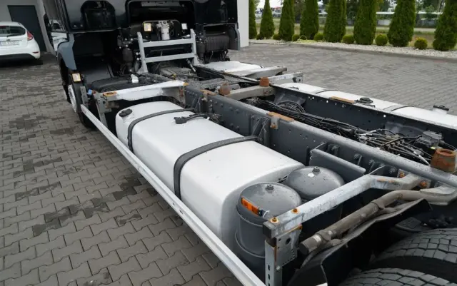 DAF XF 480 / BDF / 6X2 / SSC / KLIMATYZACJA POSTOJOWA / OŚ PODNOSZONA / PO KONTRAKCIE SERWISOWYM 