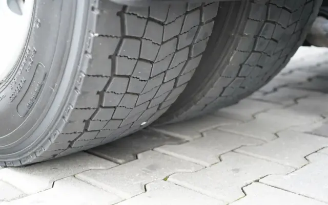 DAF XF 480 / BDF / 6X2 / SSC / KLIMATYZACJA POSTOJOWA / OŚ PODNOSZONA / PO KONTRAKCIE SERWISOWYM 