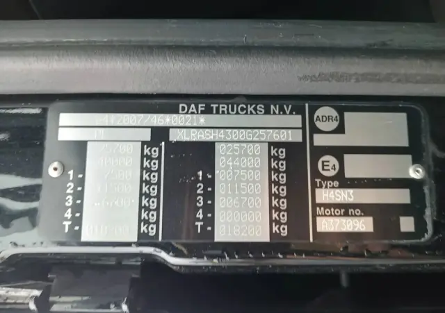 DAF XF 480 / BDF / 6X2 / SSC / KLIMATYZACJA POSTOJOWA / OŚ PODNOSZONA / PO KONTRAKCIE SERWISOWYM 