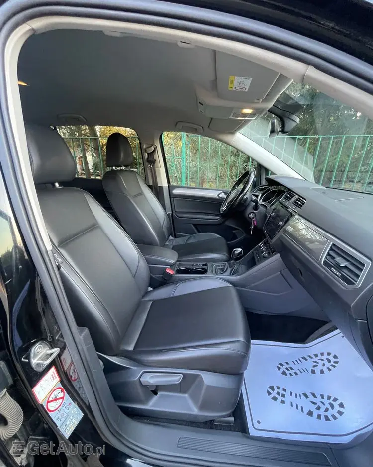VOLKSWAGEN Touran 2.0 TDI SCR DSG Trendline