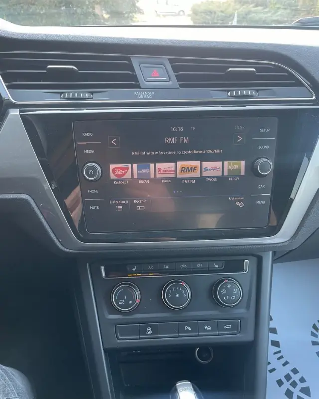 VOLKSWAGEN Touran 2.0 TDI SCR DSG Trendline