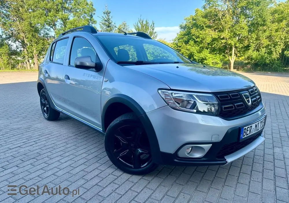 DACIA Sandero Stepway 1.0 TCe Essential