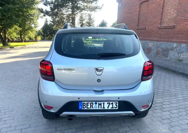 DACIA Sandero Stepway 1.0 TCe Essential
