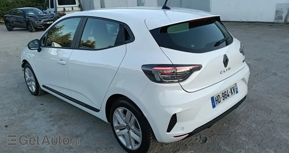 RENAULT Clio 1.6 E-TECH Full Hybrid 145 Evolution