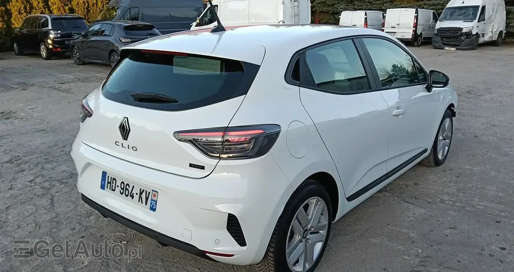 RENAULT Clio 1.6 E-TECH Full Hybrid 145 Evolution