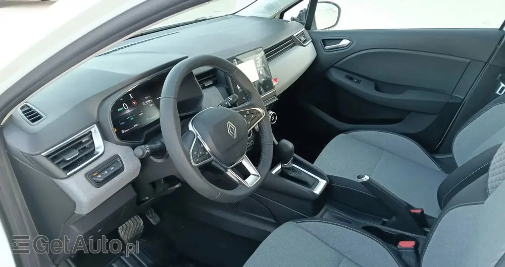 RENAULT Clio 1.6 E-TECH Full Hybrid 145 Evolution