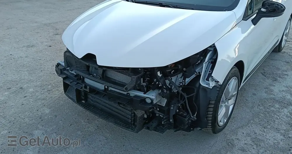 RENAULT Clio 1.6 E-TECH Full Hybrid 145 Evolution