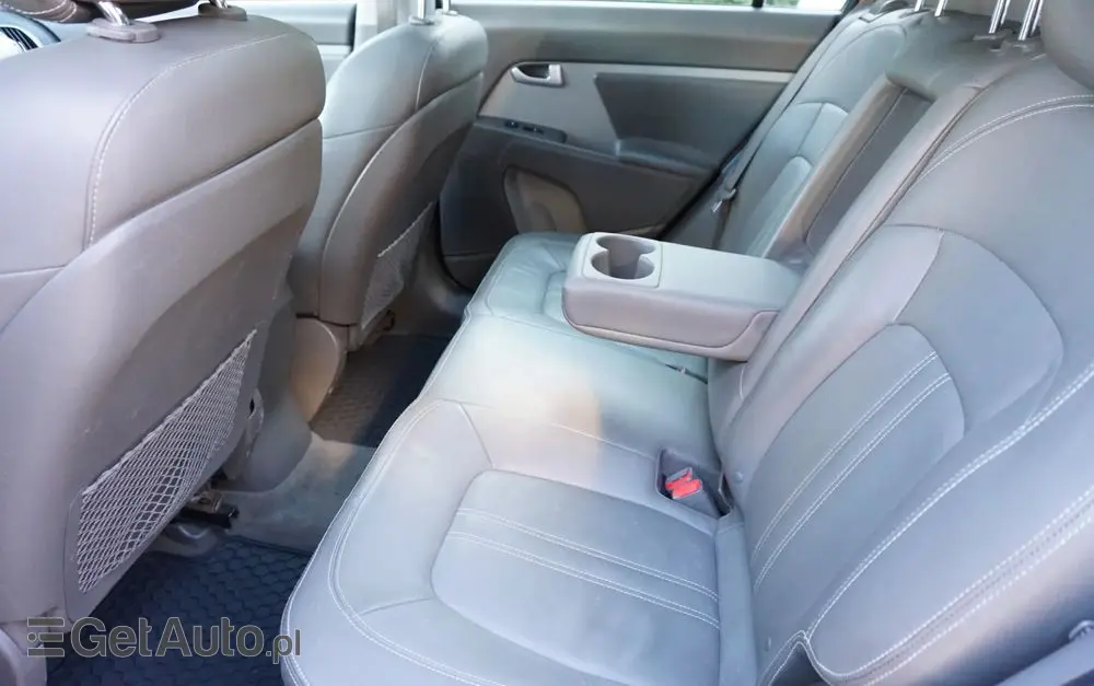 KIA Sportage 2.0 CRDI 4WD Automatik Spirit