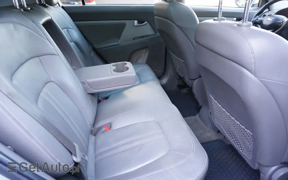 KIA Sportage 2.0 CRDI 4WD Automatik Spirit