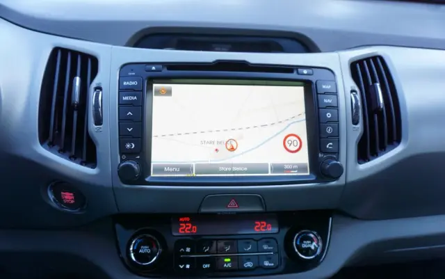 KIA Sportage 2.0 CRDI 4WD Automatik Spirit