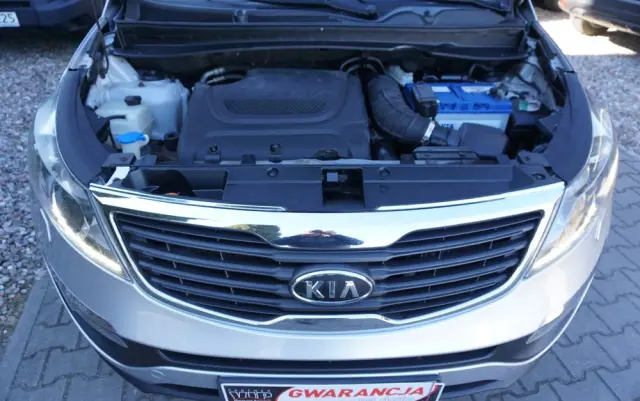 KIA Sportage 2.0 CRDI 4WD Automatik Spirit