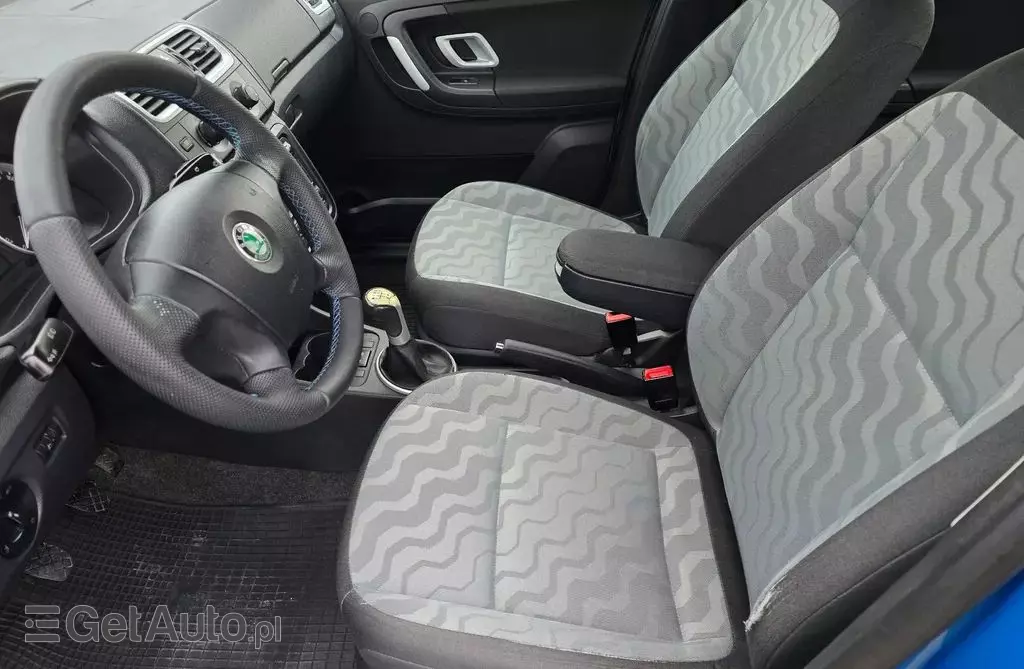 SKODA Roomster 