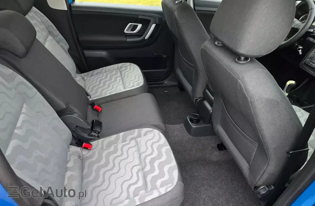 SKODA Roomster 