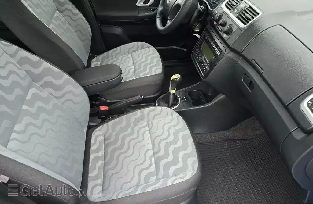 SKODA Roomster 