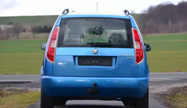 SKODA Roomster 