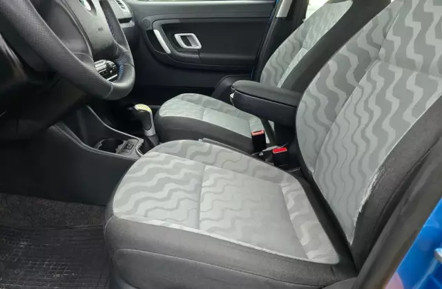 SKODA Roomster 