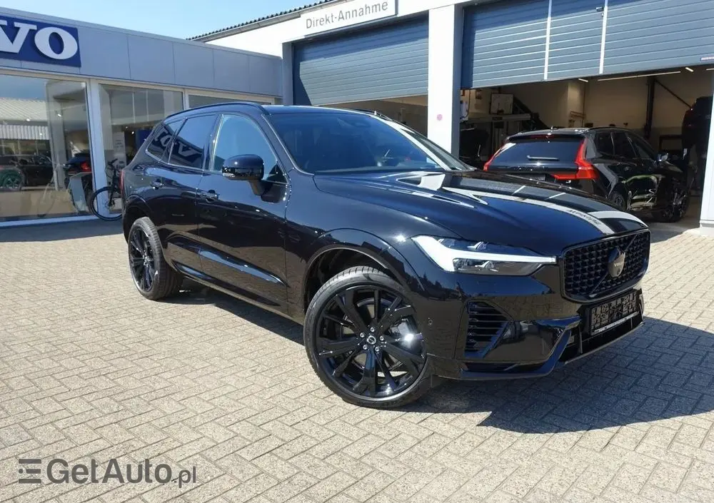 VOLVO XC 60 T8 AWD Ultra Black Edition