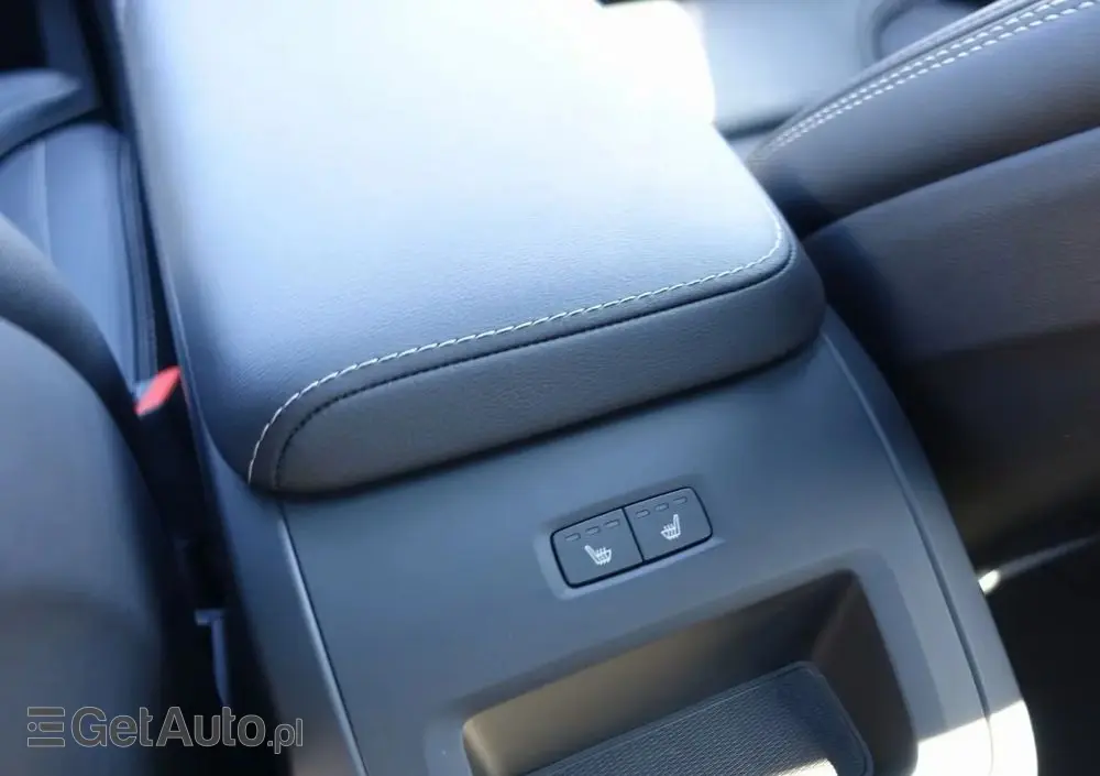 VOLVO XC 60 T8 AWD Ultra Black Edition